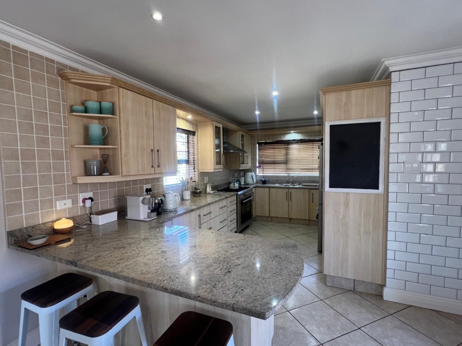 3 Bedroom Property for Sale in Weybridge Park Eastern Cape